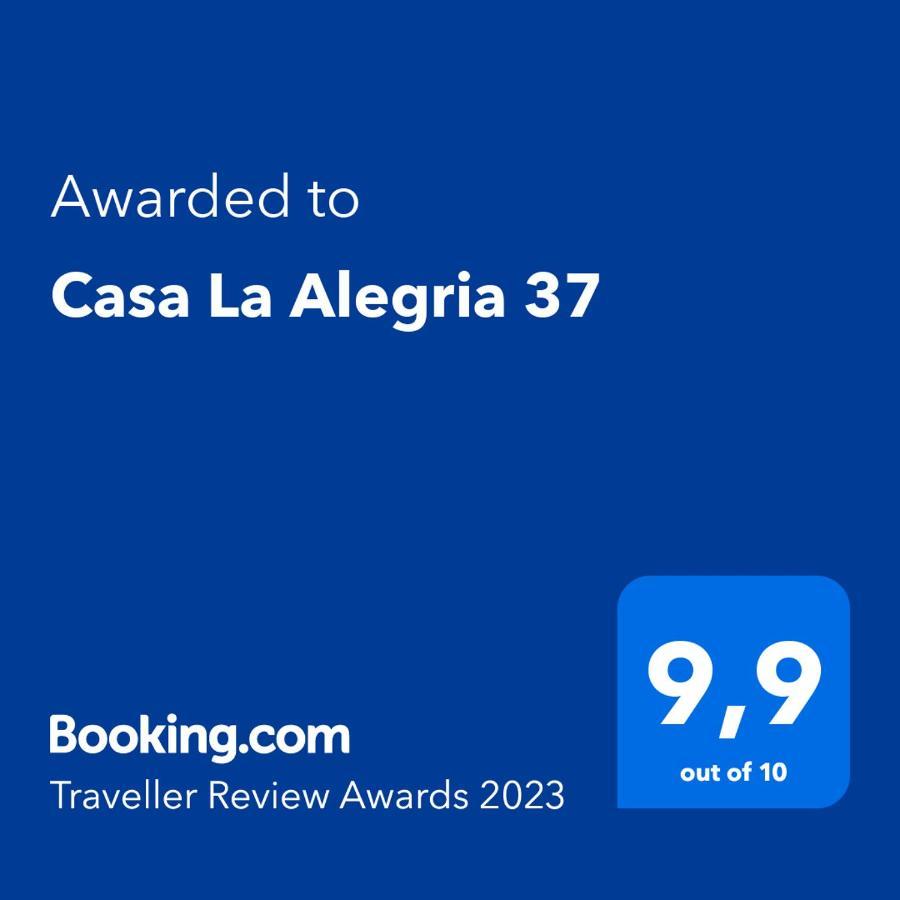 Casa La Alegria 37 Bed & Breakfast Villanueva de Tapia Екстериор снимка